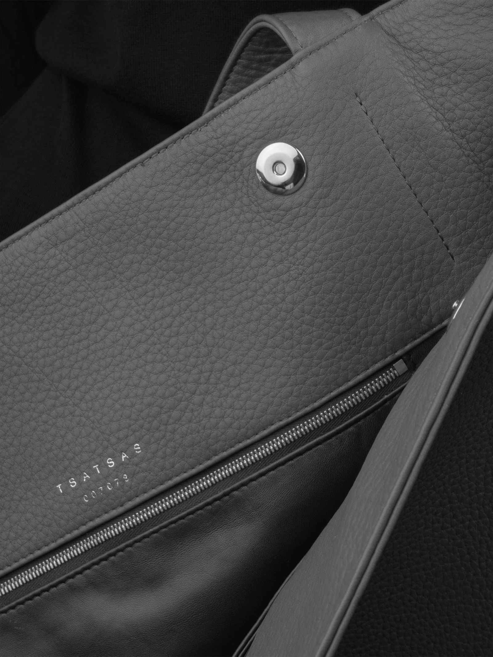 TSATSAS_Faber2_khaki_06-800x1067@2x.jpg