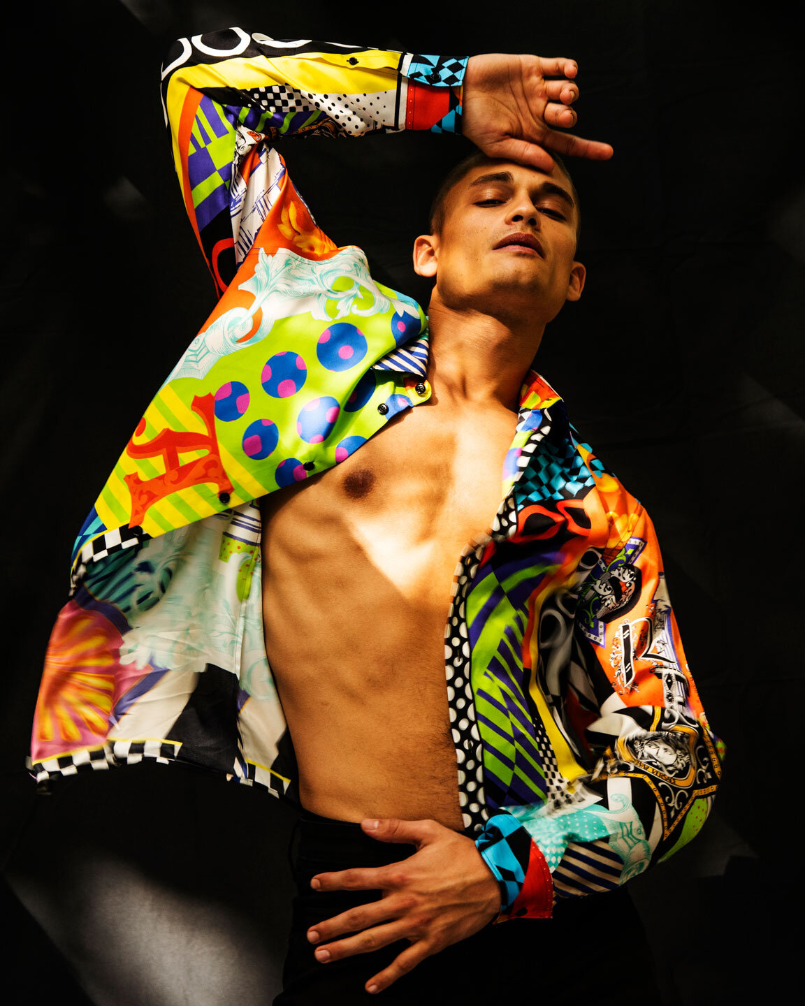 06_06_2021_L'OFFICIEL_BALTICS_MIKE G._SUMMER_013.jpg