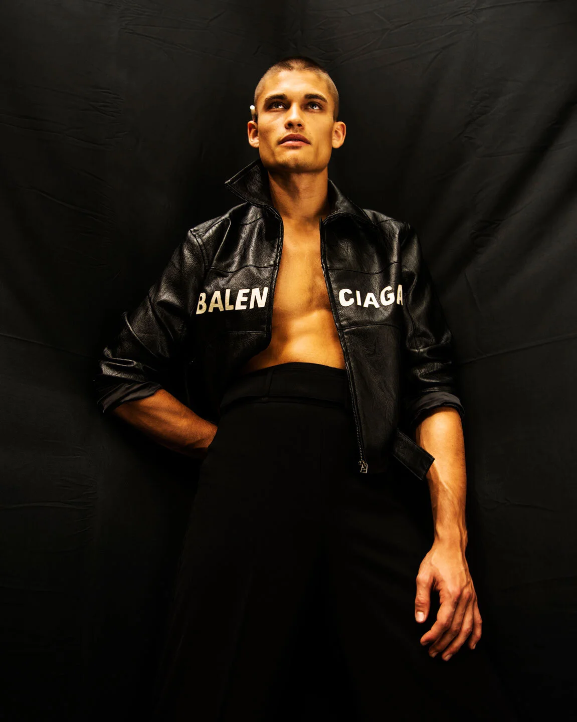 06_06_2021_L'OFFICIEL_BALTICS_MIKE G._SUMMER_015.jpg