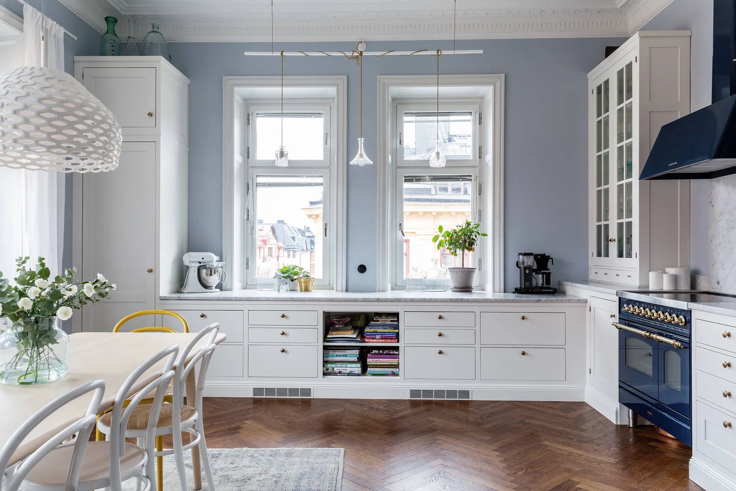 sofia cm interior blog blue color swedish homes apartment style scandinavian bedding