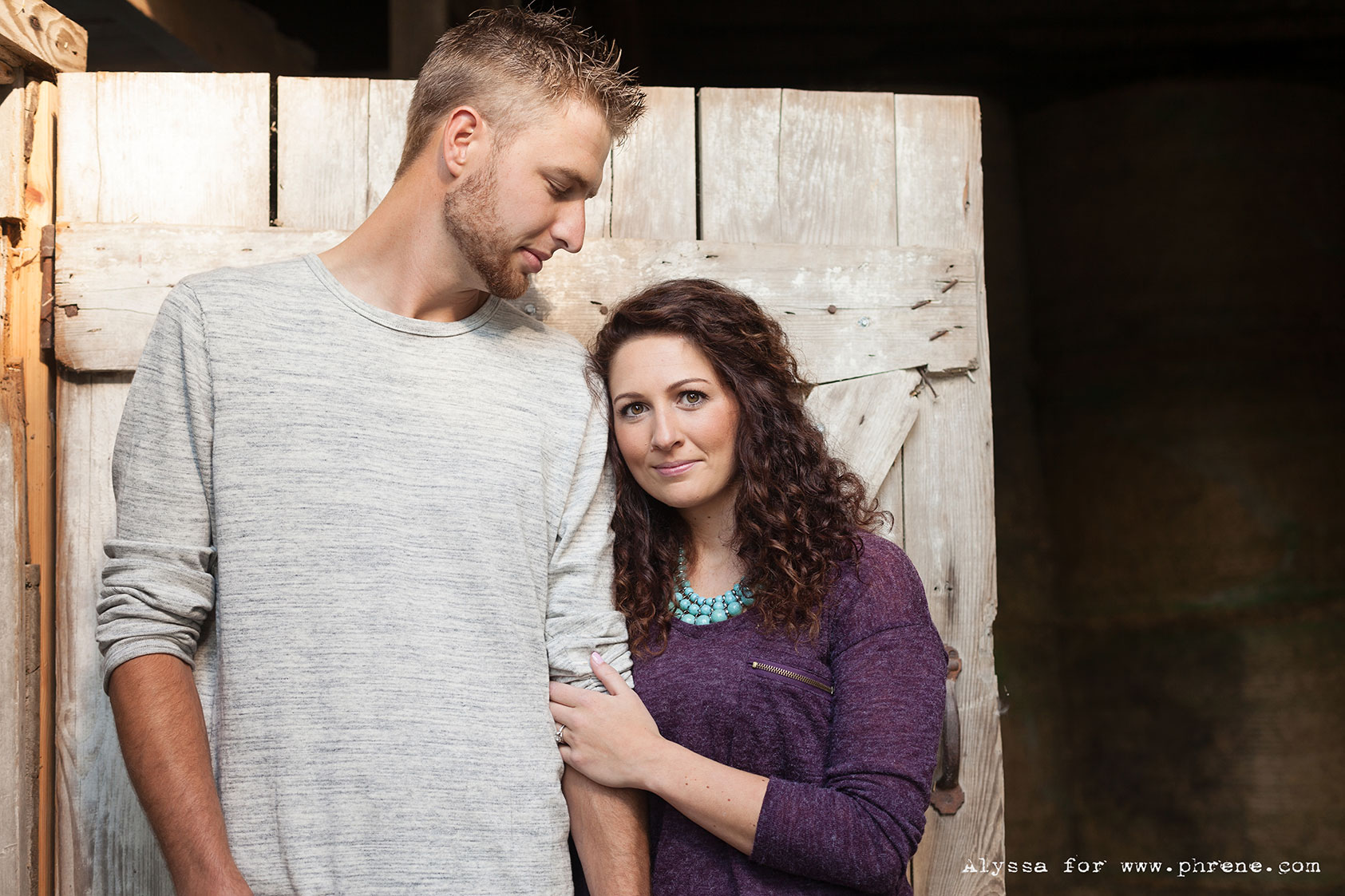 A Hay Bale Engagement | Josh + Liz | Associate Alyssa