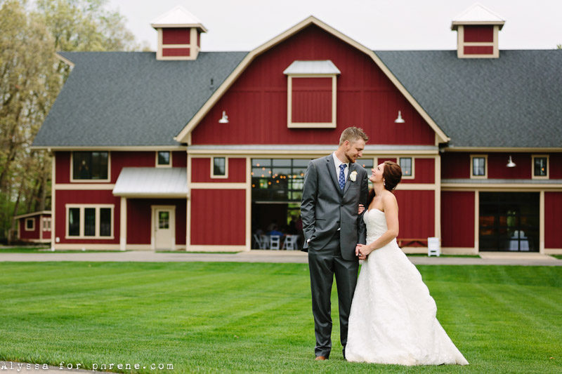 Bieker Farms wedding | Liz + Josh are married! | Associate Alyssa