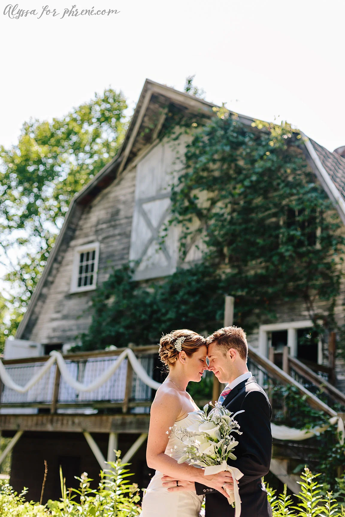 Blue Dress Barn Wedding | Scott + Michelle | Associate Alyssa