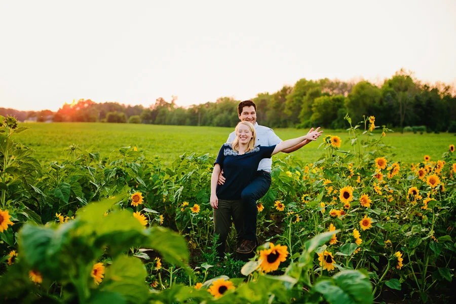field of flowers engagement photography055.jpg
