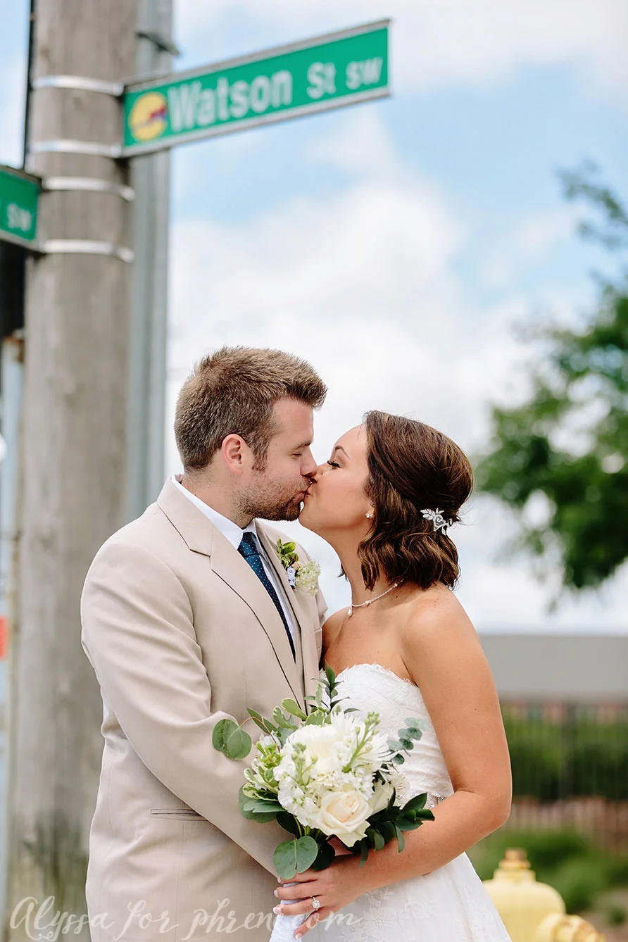 Grand_Rapids_Public_Museum_Wedding_038.jpg