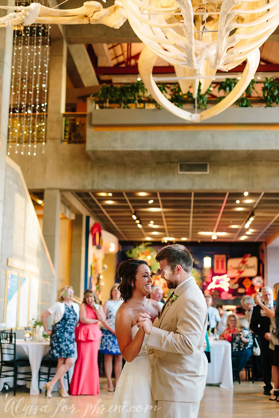 Grand_Rapids_Public_Museum_Wedding_122.jpg