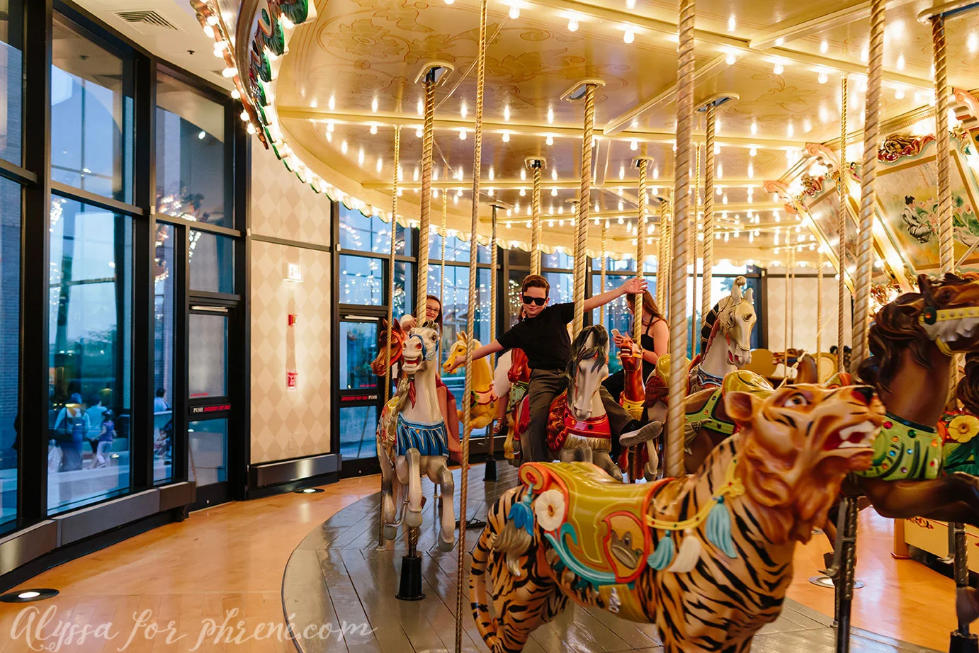 Grand_Rapids_Public_Museum_Wedding_133.jpg
