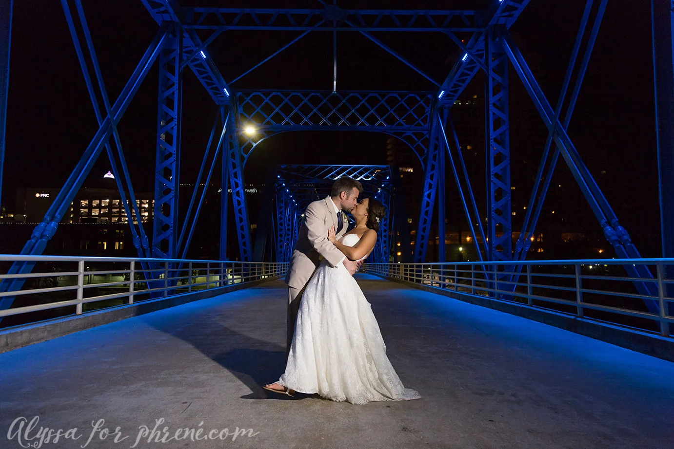 Grand_Rapids_Public_Museum_Wedding_148.jpg