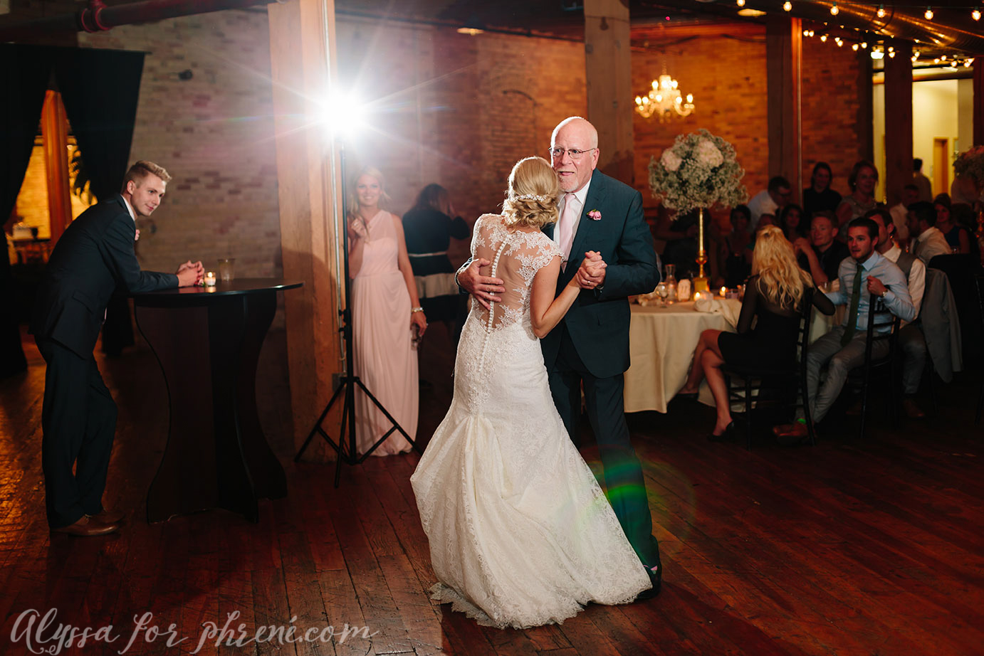 Goei_Center_Wedding_140.jpg