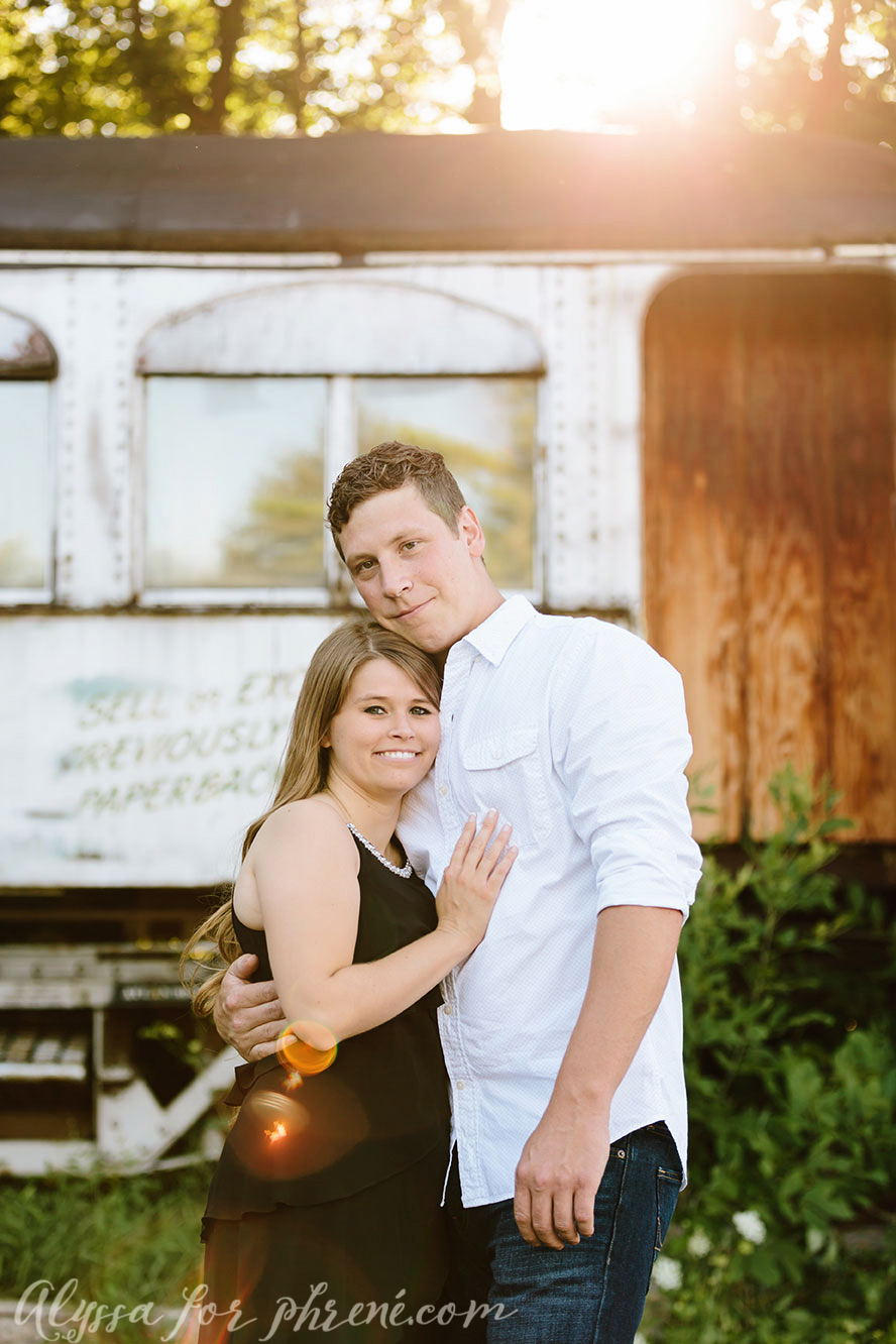 Grand_Rapids_Engagment_Photographer03.jpg