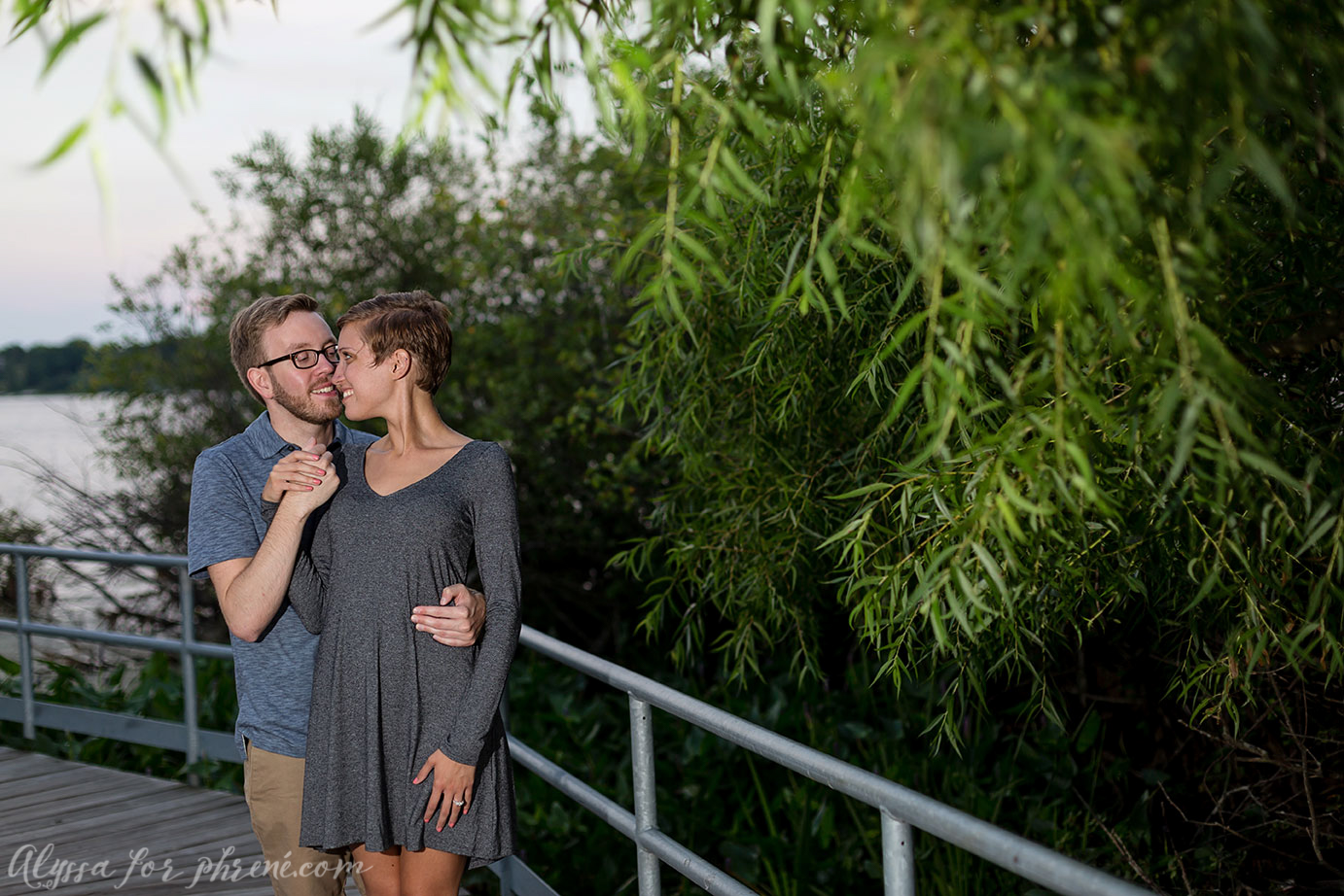 Grand_Rapids_Engagment_Photographer29.jpg