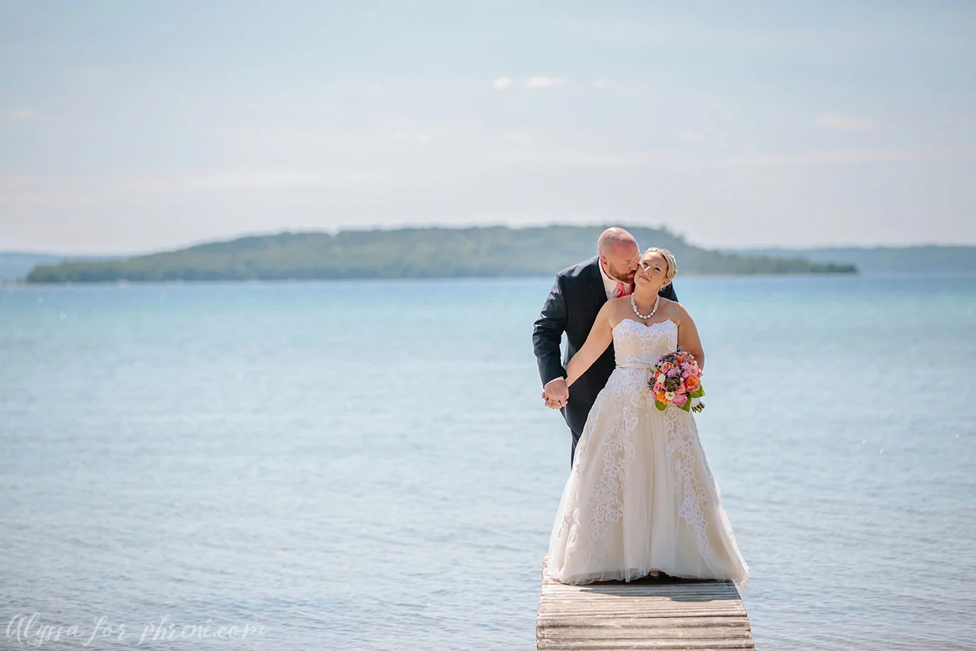 Traverse_City_Wedding_033.jpg