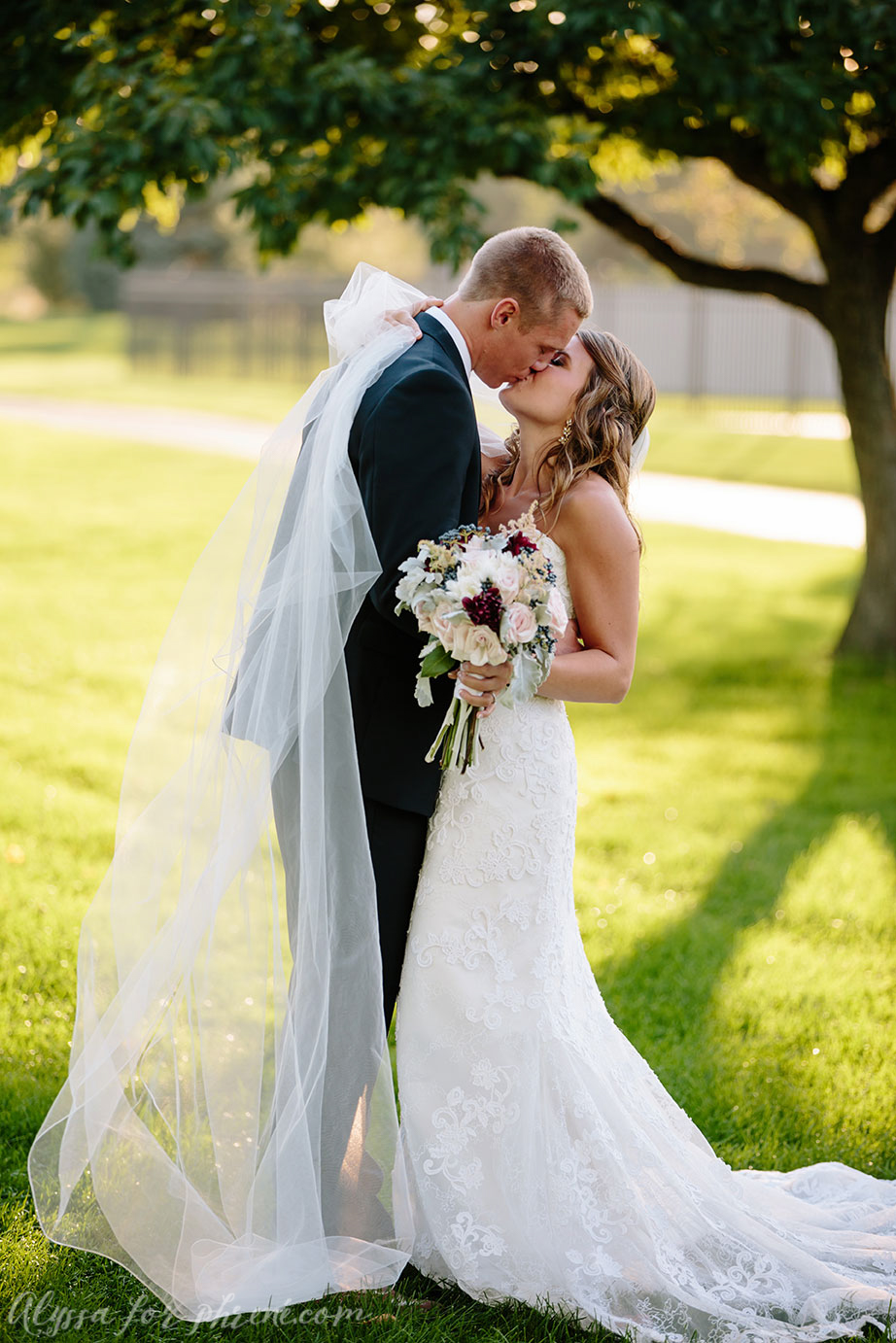 Sunnybrook_Country_Club_Wedding117.jpg