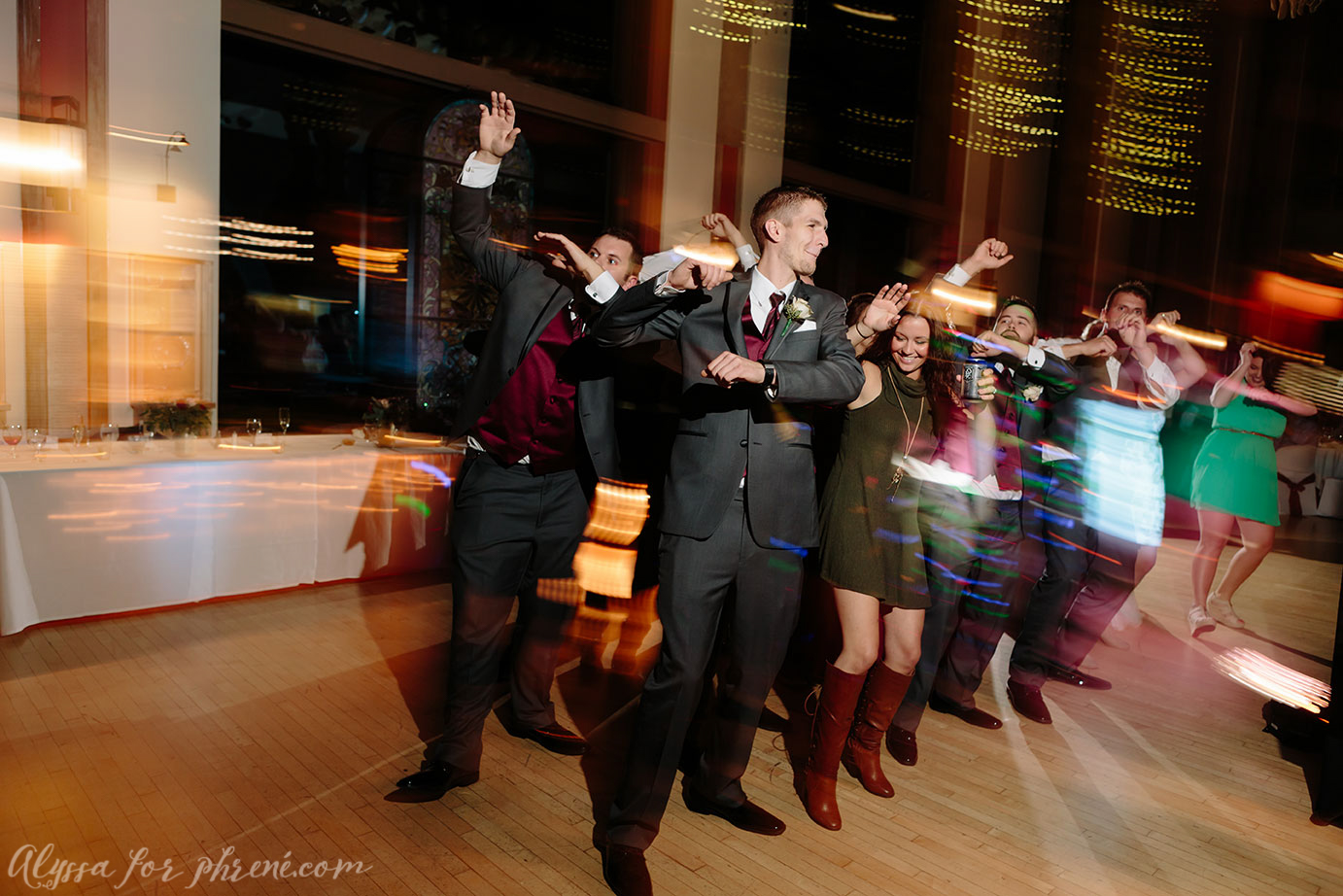 Grand_Rapids_Museum_Wedding_125.jpg