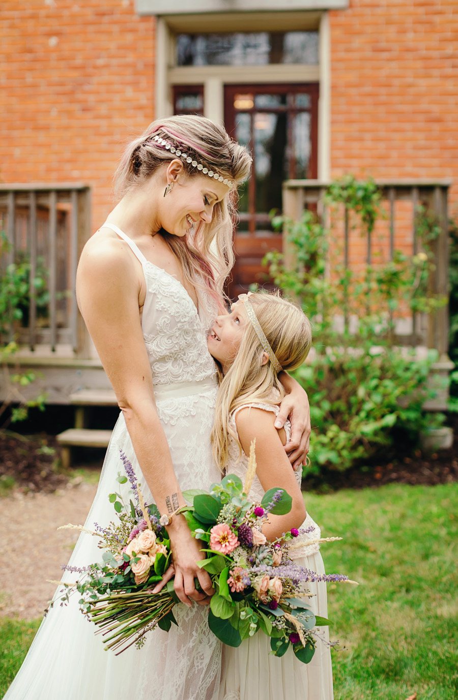 Bohemian-Lake-Michigan-Beach-Wedding023.jpg