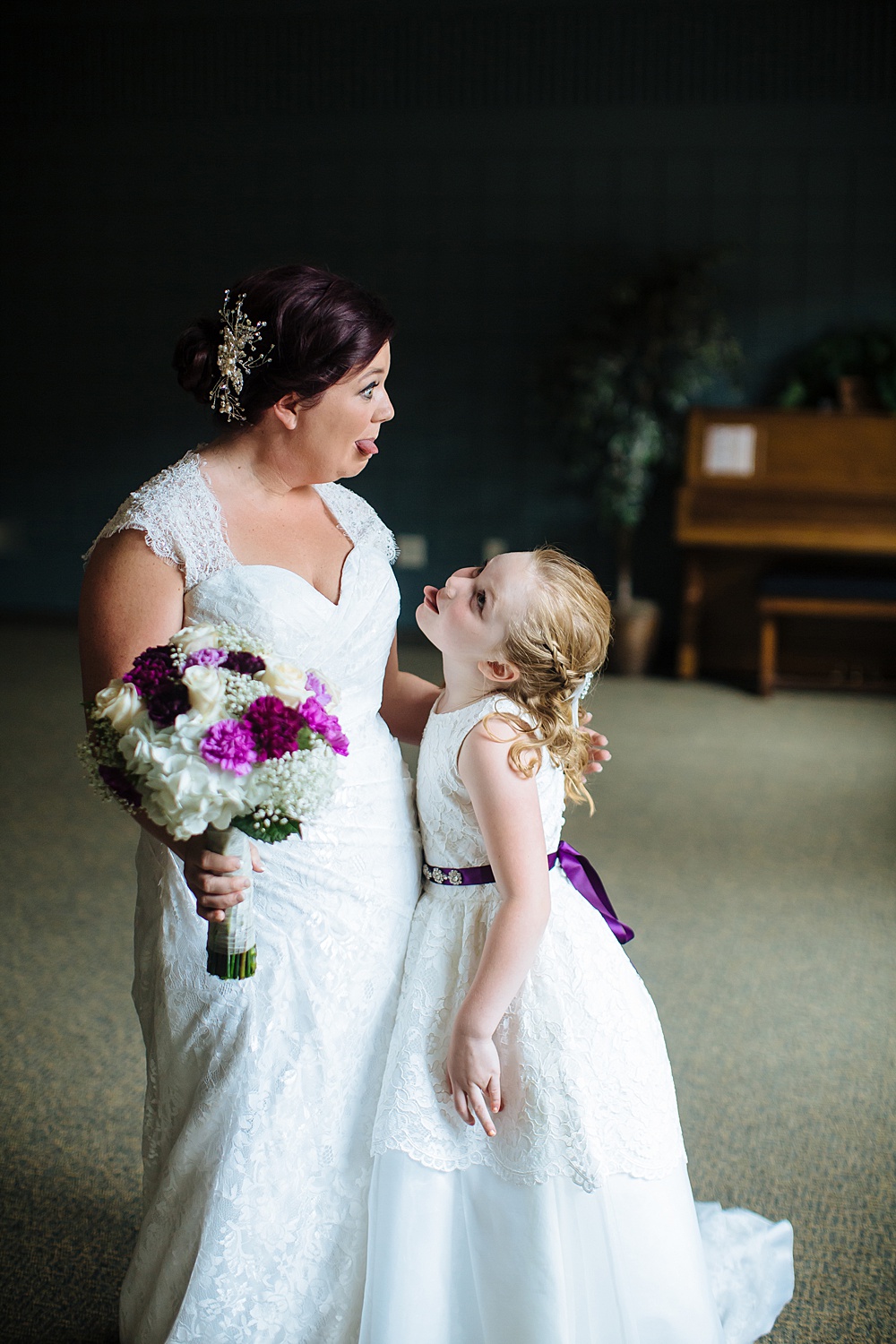 purple_Grand_Rapids_wedding_photography023.jpg