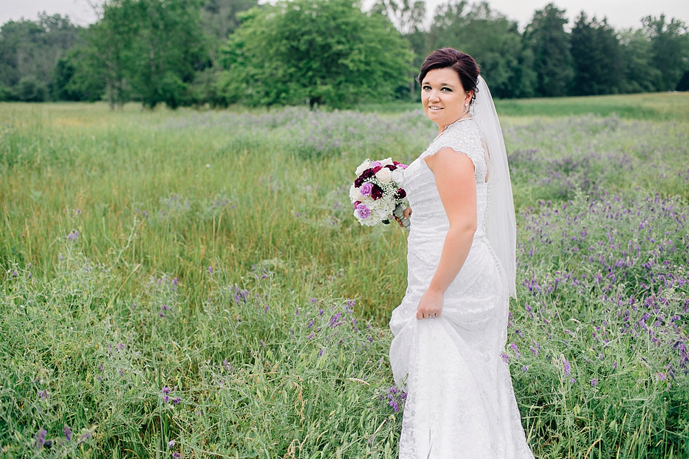 purple_Grand_Rapids_wedding_photography043.jpg