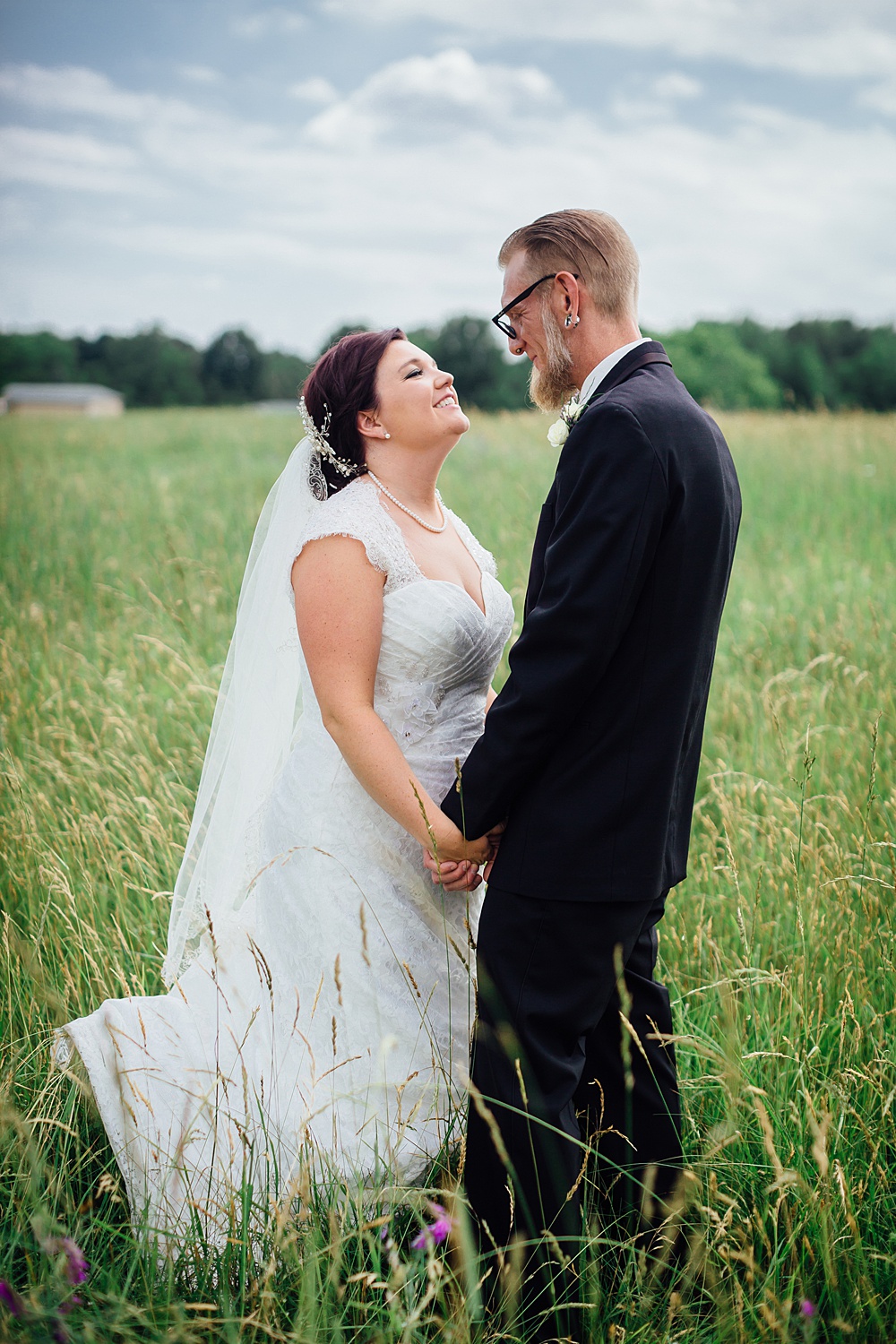 purple_Grand_Rapids_wedding_photography112.jpg