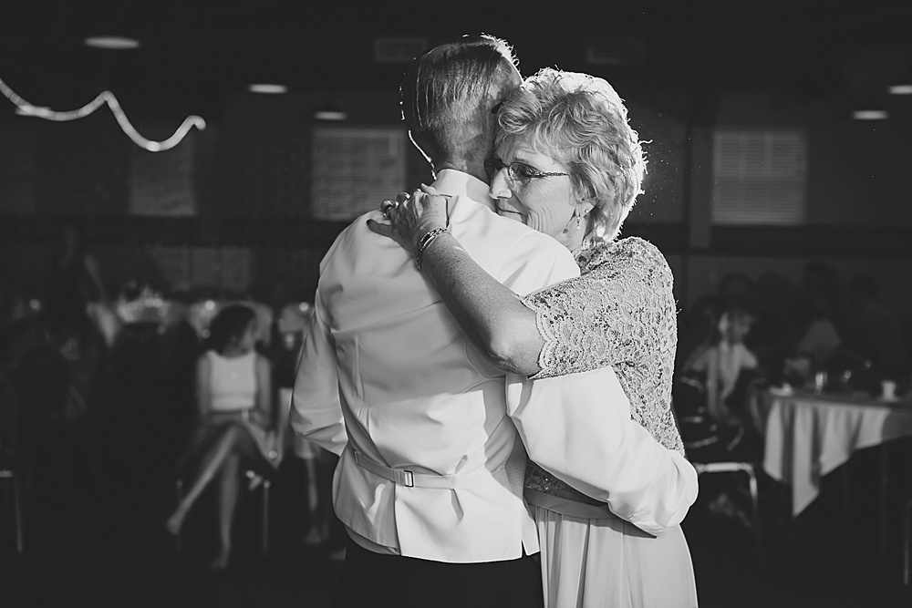 purple_Grand_Rapids_wedding_photography143.jpg