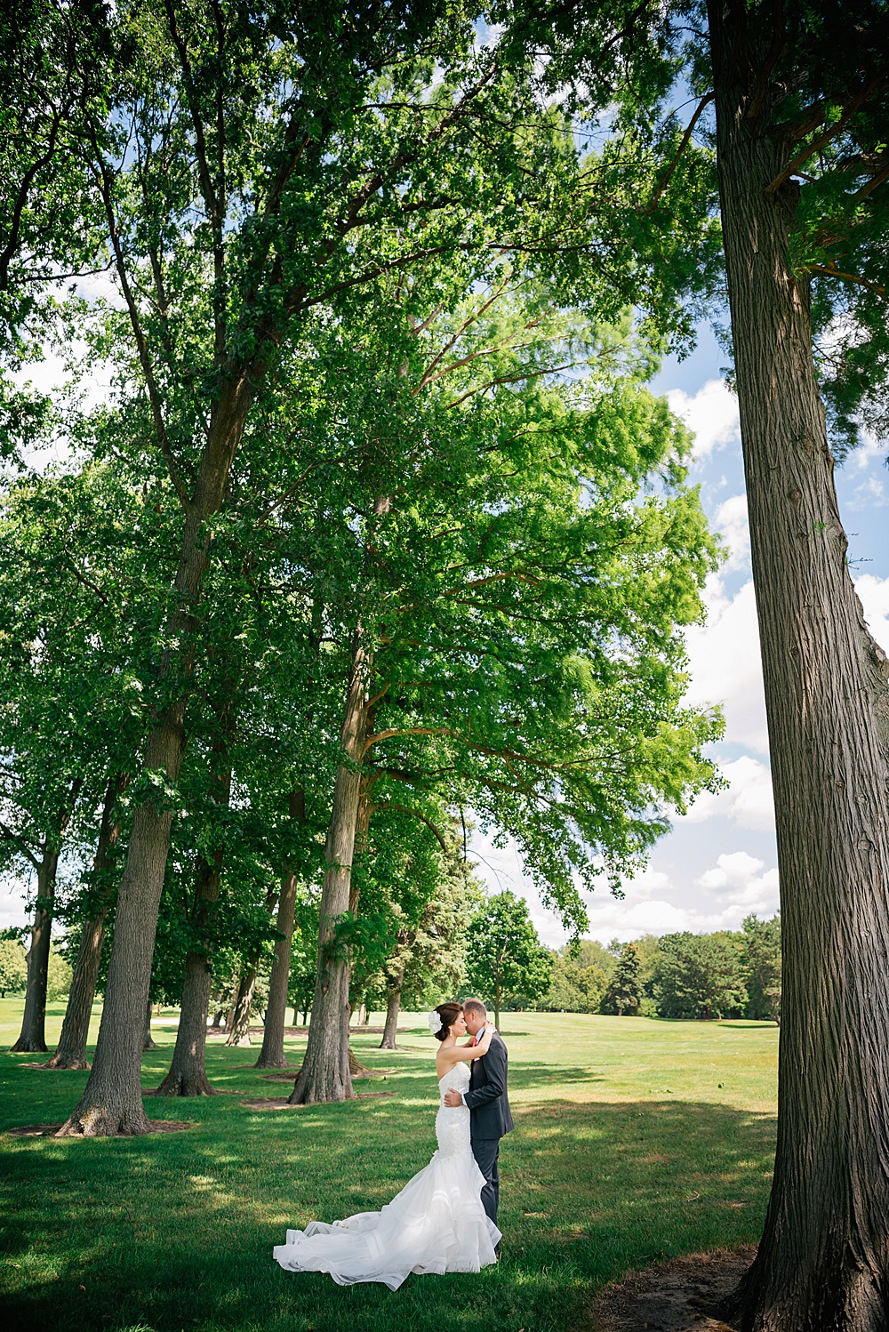 Kent_country_club_wedding_photography047.jpg