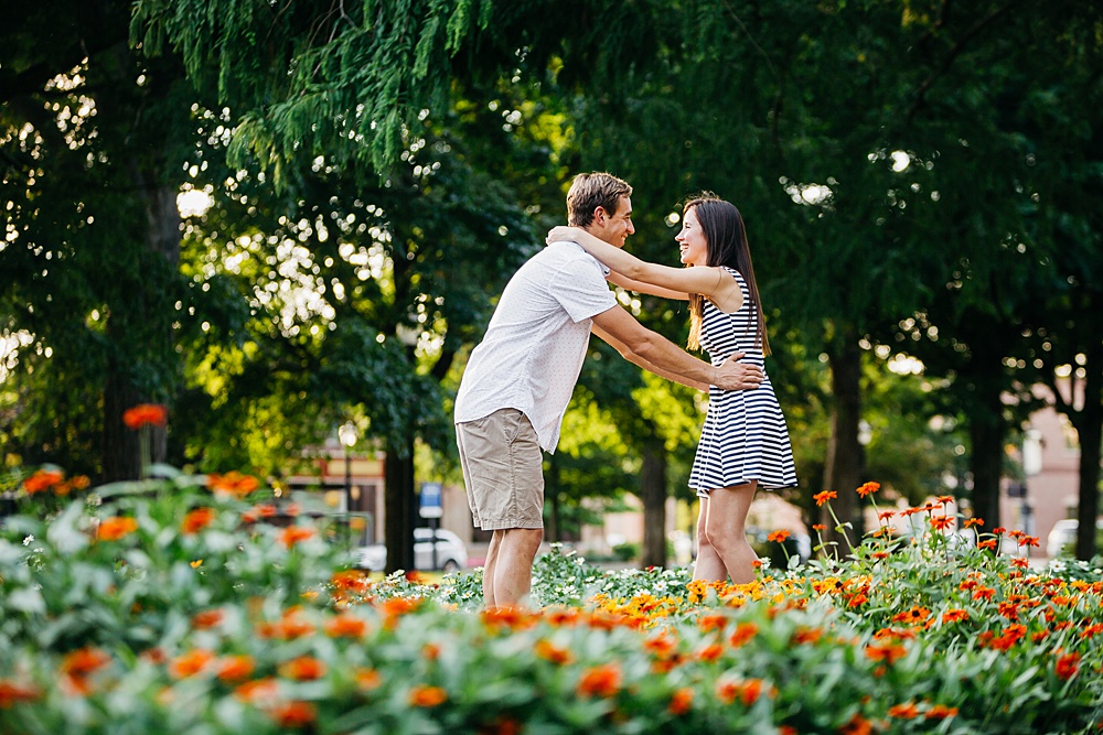 Holland_beach_engagement_photography12.jpg