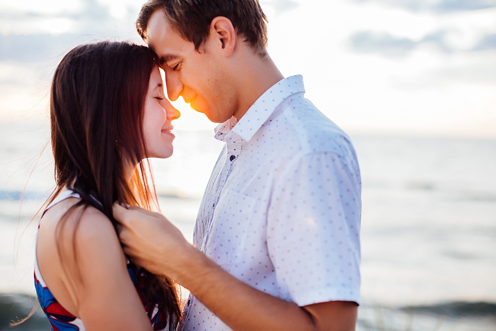 Holland_beach_engagement_photography62.jpg