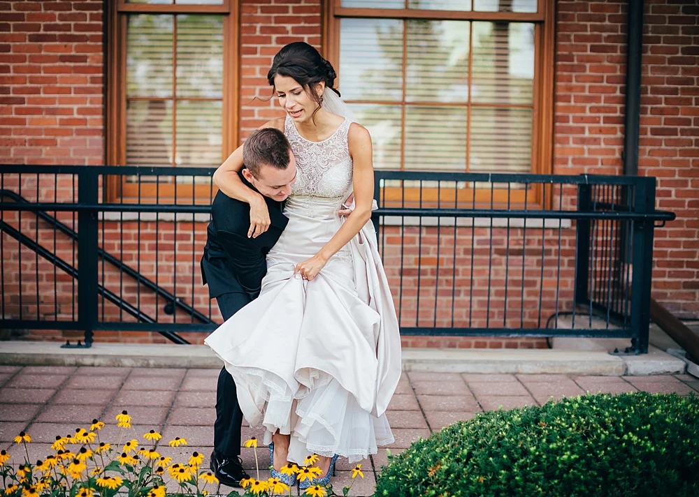 KalamazooCountryClub_Wedding_Photography032.jpg
