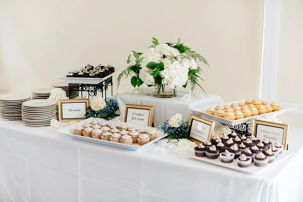 KalamazooCountryClub_Wedding_Photography065.jpg