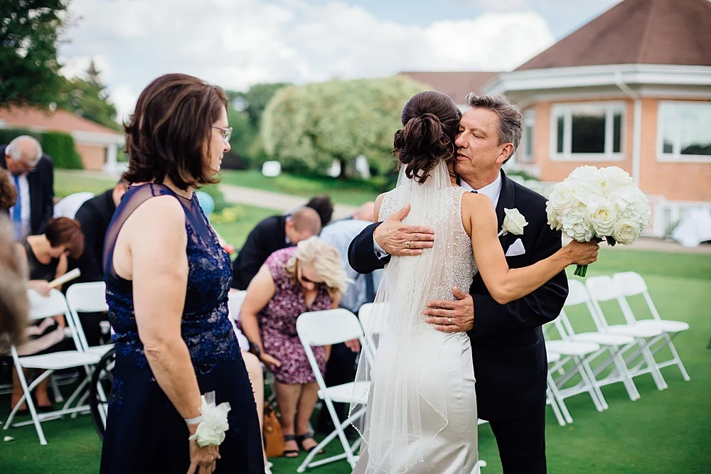 KalamazooCountryClub_Wedding_Photography077.jpg