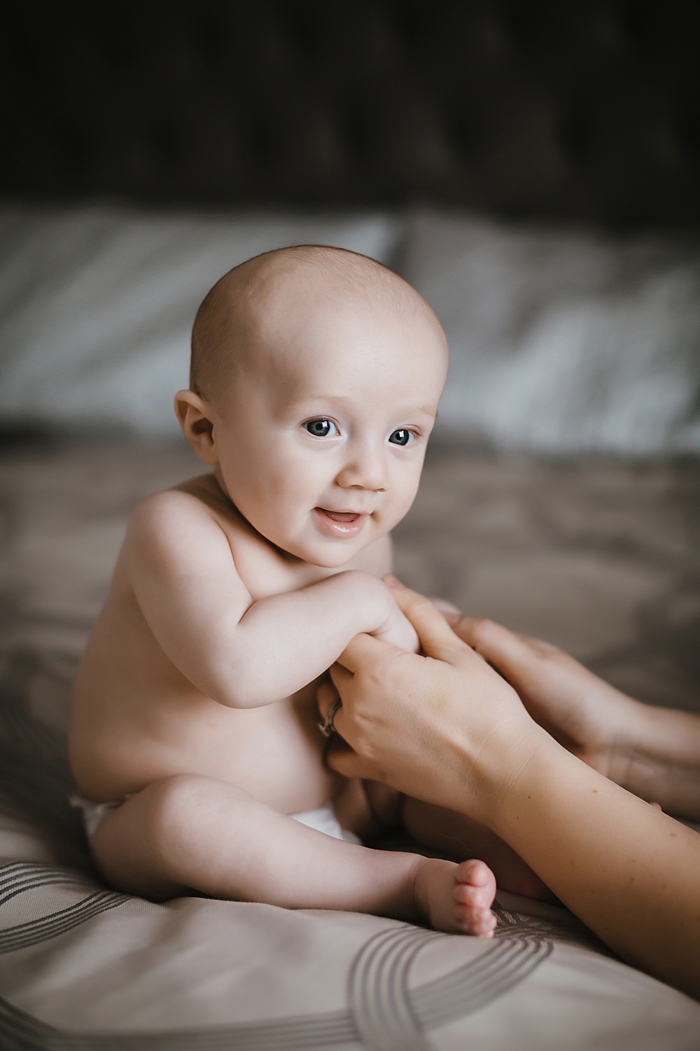 In-Home-3month-baby-lifestyle-photography13.jpg