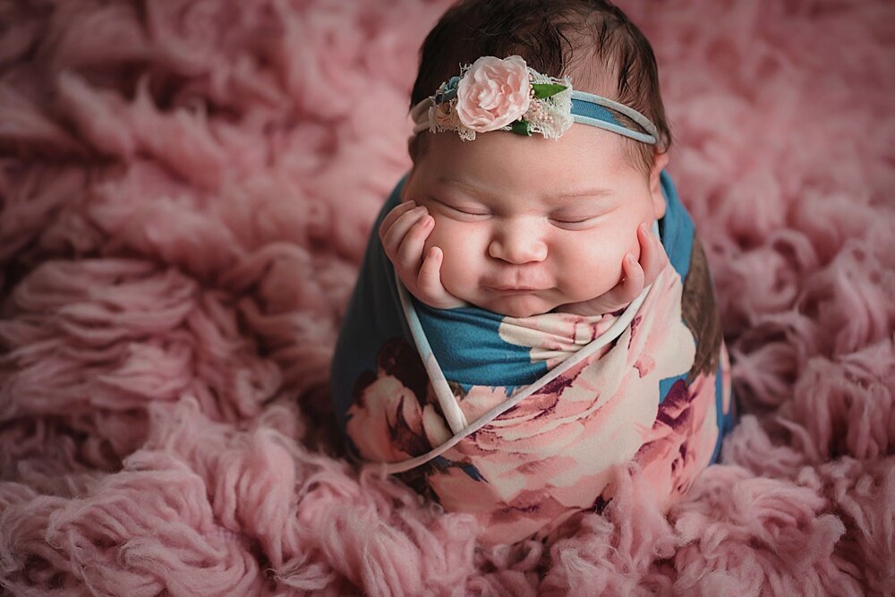 Grand_Rapids_Newborn_Photographer010.jpg