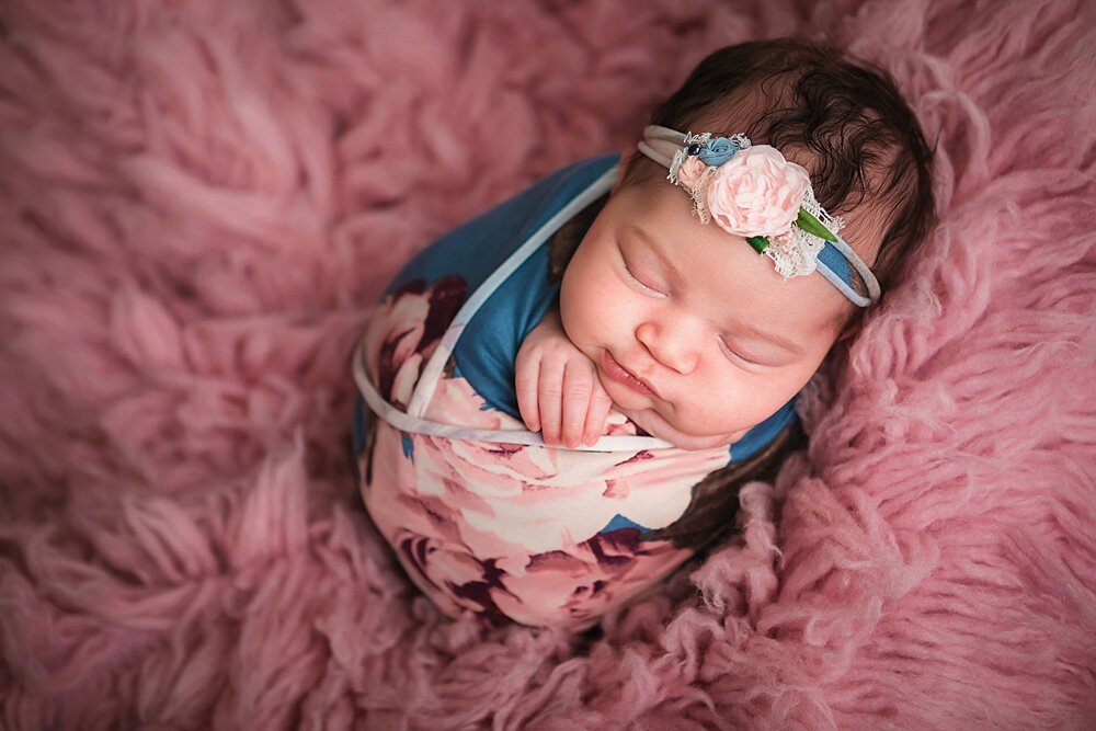 Grand_Rapids_Newborn_Photographer013.jpg