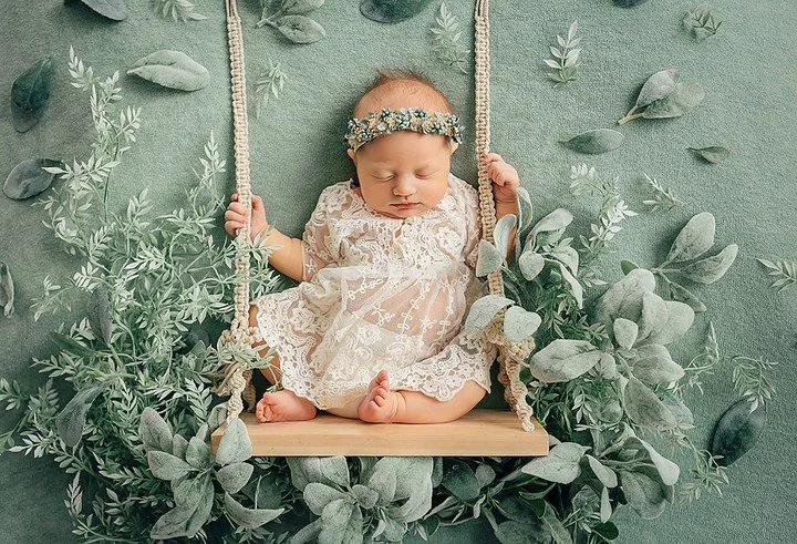 London  1 week new⁠
.⁠
.⁠
.⁠
.⁠
.⁠
.⁠
.⁠
#grandrapidsnewborn⁠
#grandrapidsnewbornphotography⁠
#newborn⁠
#newbornphotography⁠
#studiophrenenewborns⁠
#babygirl⁠
#newbornswing⁠
#newborngirl⁠
#sagenewborn⁠
#grandrapidsnewbornphotographer