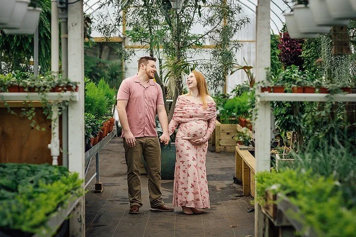 This is giving all the spring vibes 🌱⁠
⁠
⁠
⁠
#studiophrene ⁠
#greenhousematernityphotography⁠
#maternityphotography⁠
#grandrapidsnewbornphotographer⁠