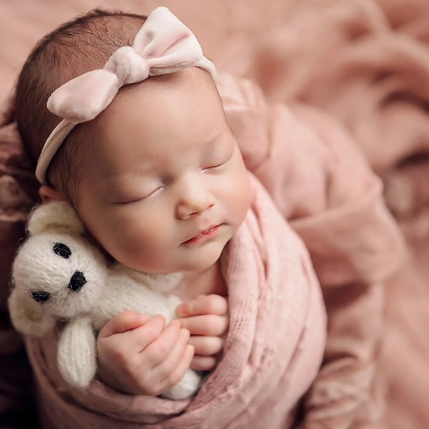 Sweet Luci 11 days new 

#grandrapidsnewbornphotographer 
#grandrapidsnewbornphotography 
#newbornphotography 
#babygirl 
#newbornphotographer
