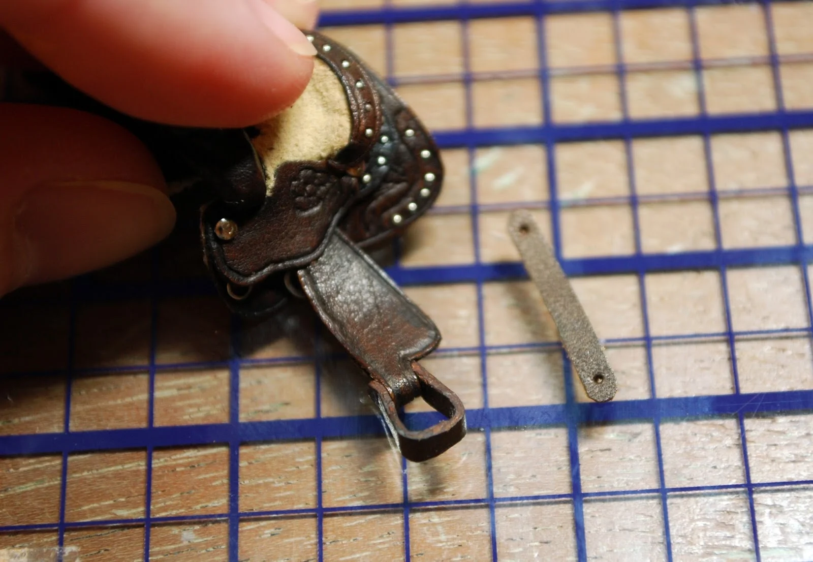 How To: Western Stirrups