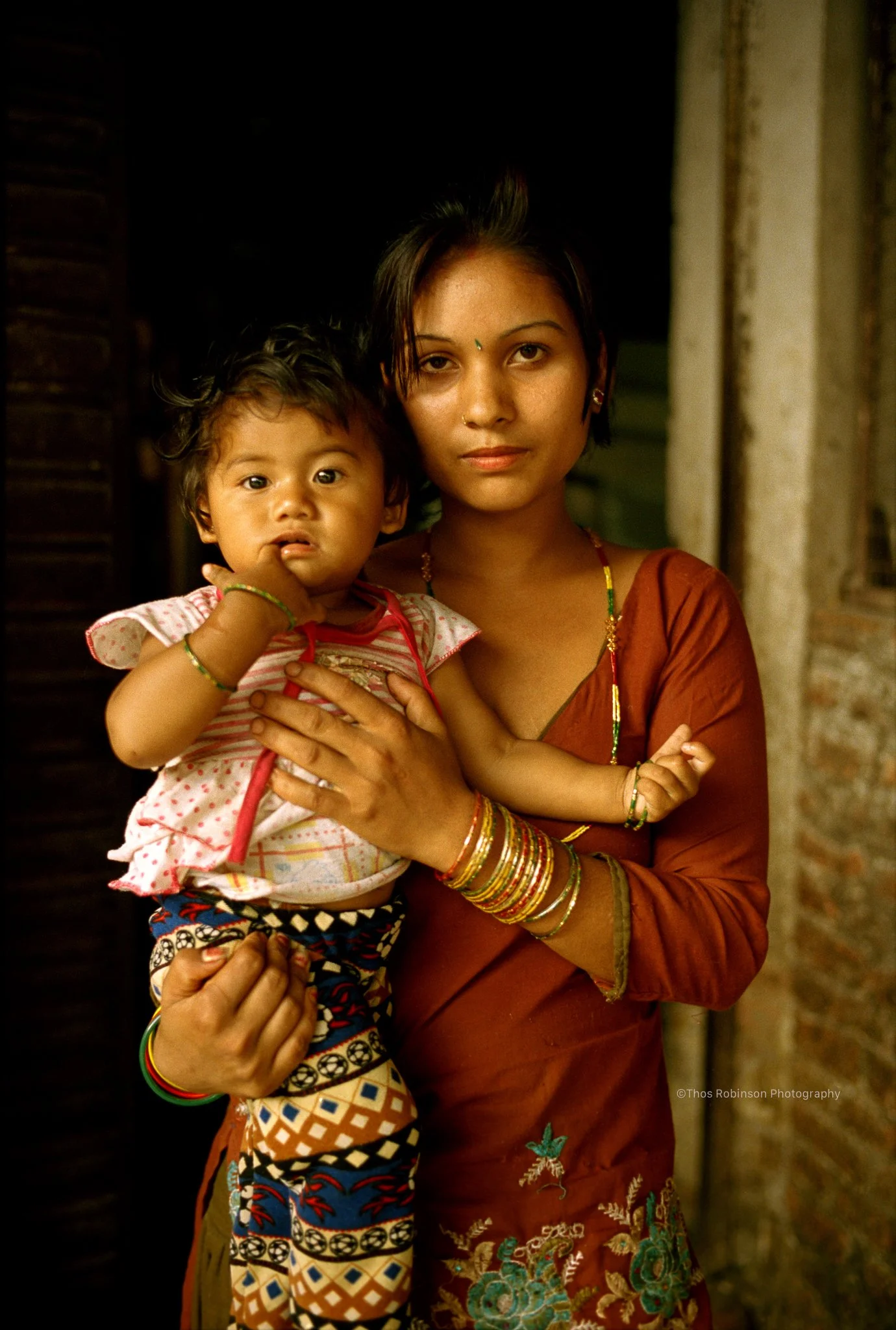 nepal weaver and child.jpg