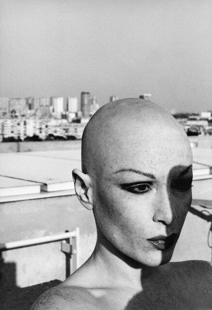 La dame au crâne rasé 1977/78