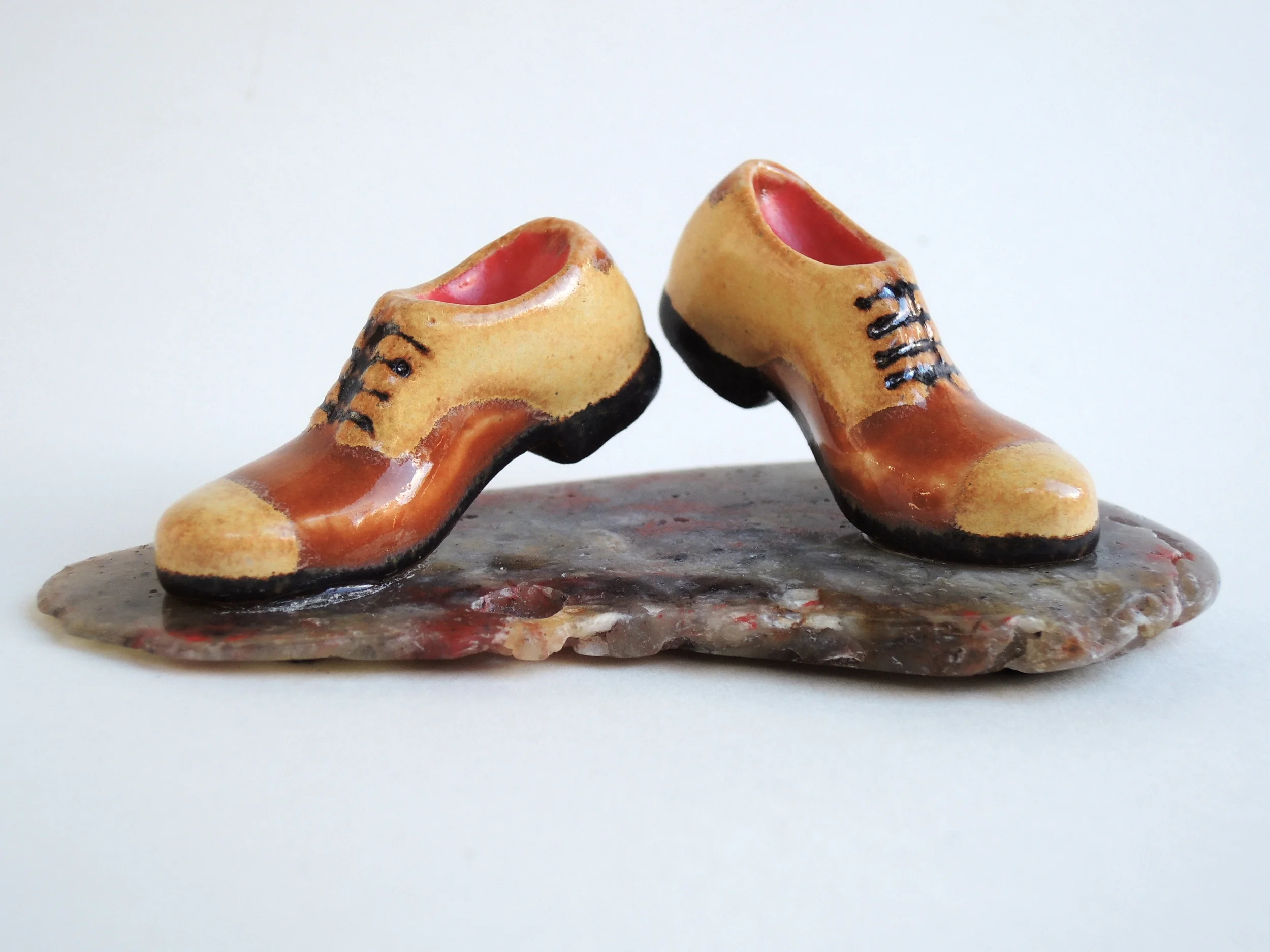 Shoe therapy / 2015