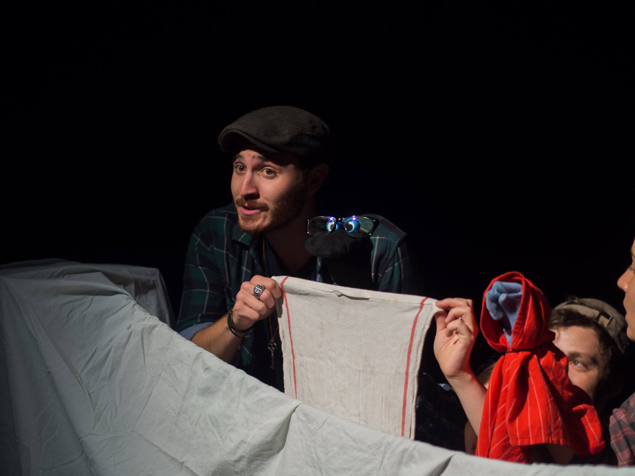   The Peabody Siblings Family Puppet Theatre Troupe Presents , photo Andrew Watkins 