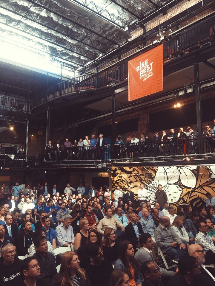 Great crowd for the fireside chat and pitch competition at City Hall Club.