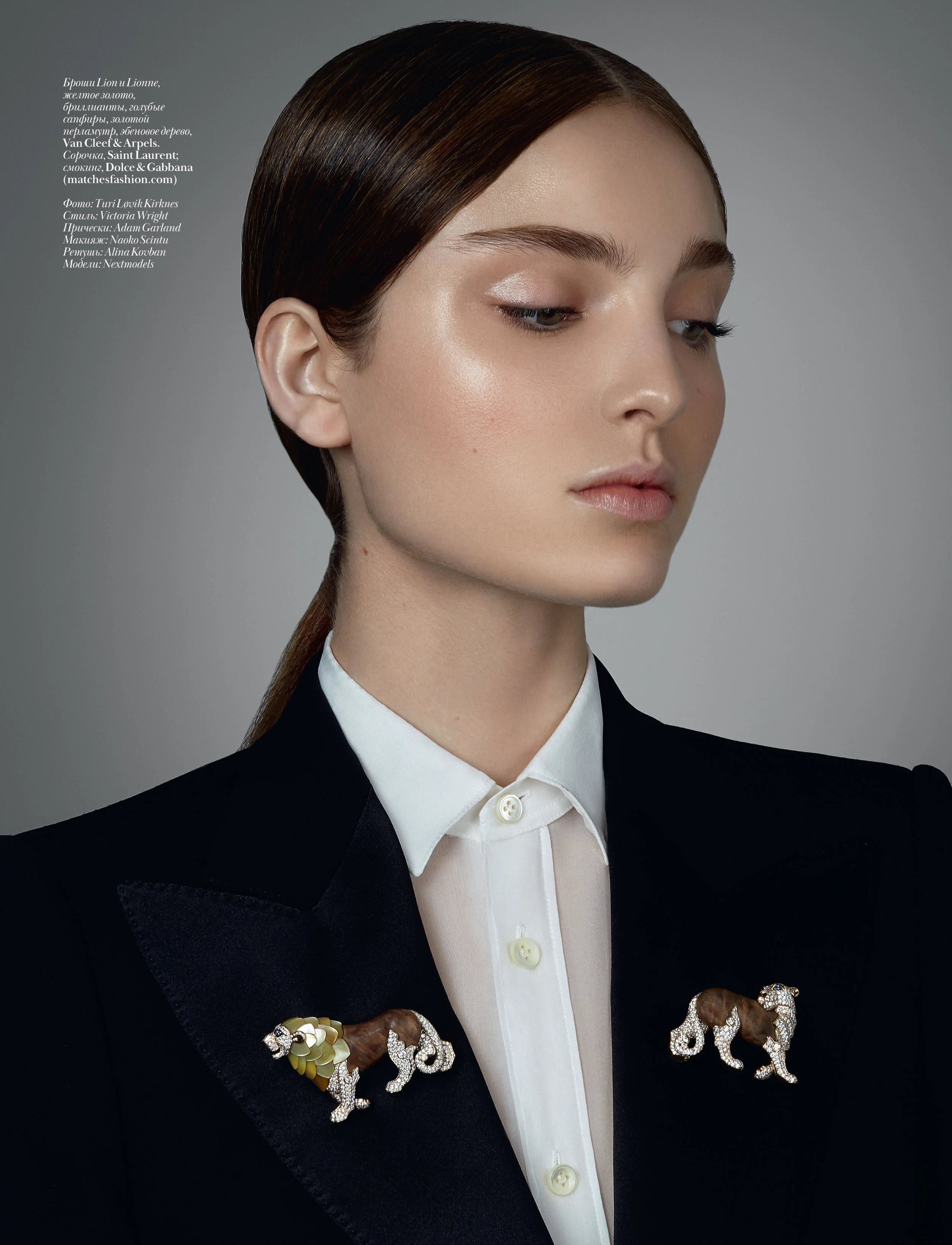 Jew_story brooches-3 crop.jpg