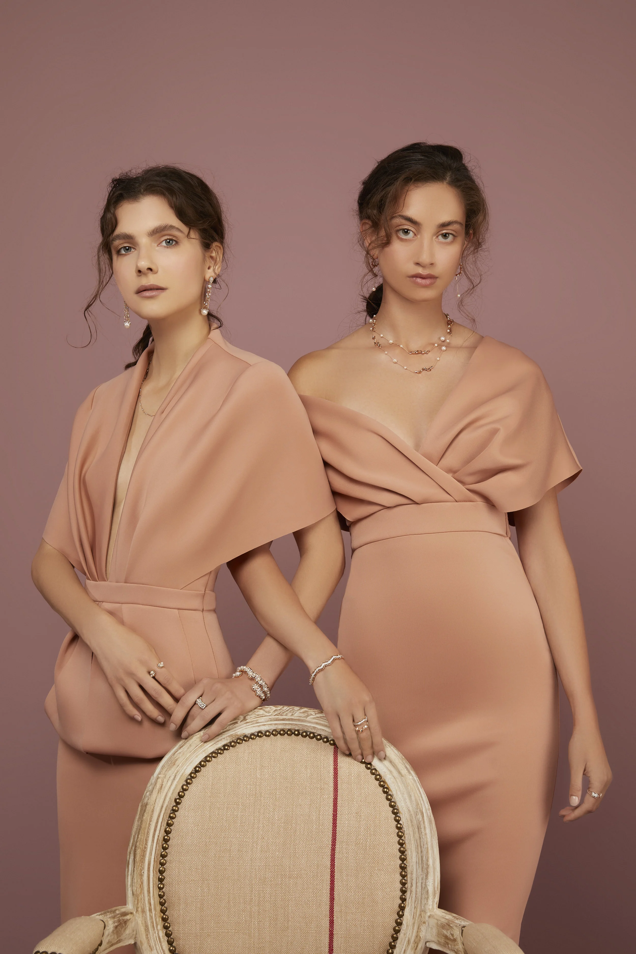 The O jewellery model campaign7140-2.jpg