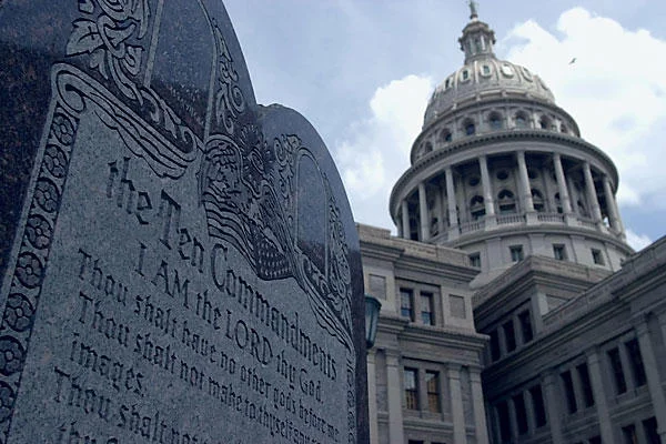 ten-commandments-courthouse.jpg