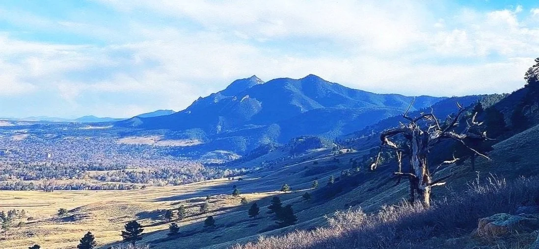 Boulder from Hogback Spring 2025.jpg