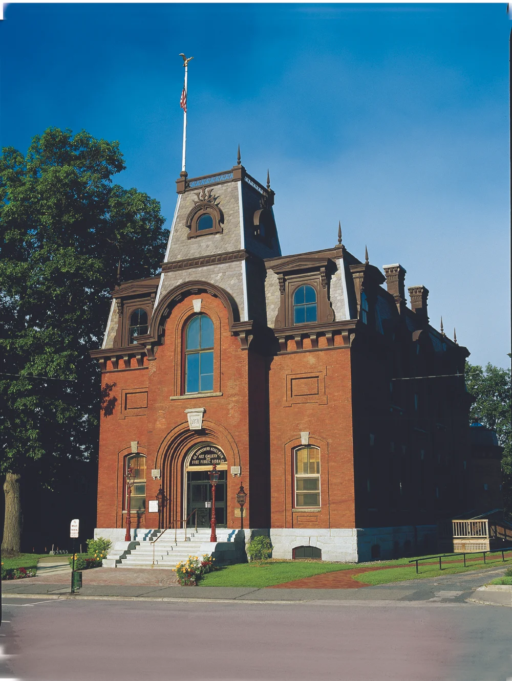 athenaeum front entrance.jpg