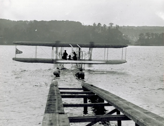 1912 Flyer B hydroplane