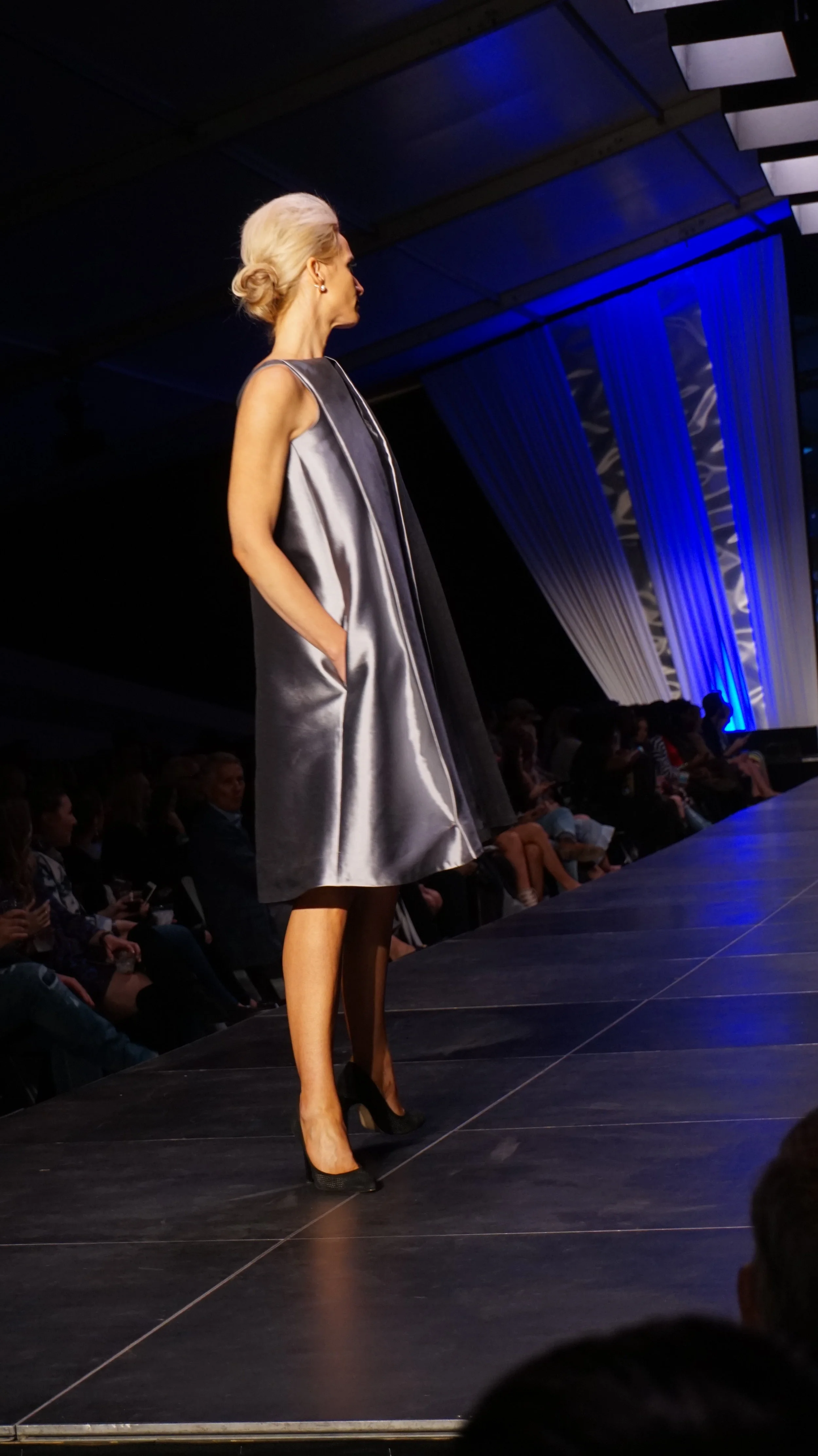 LOOK 4