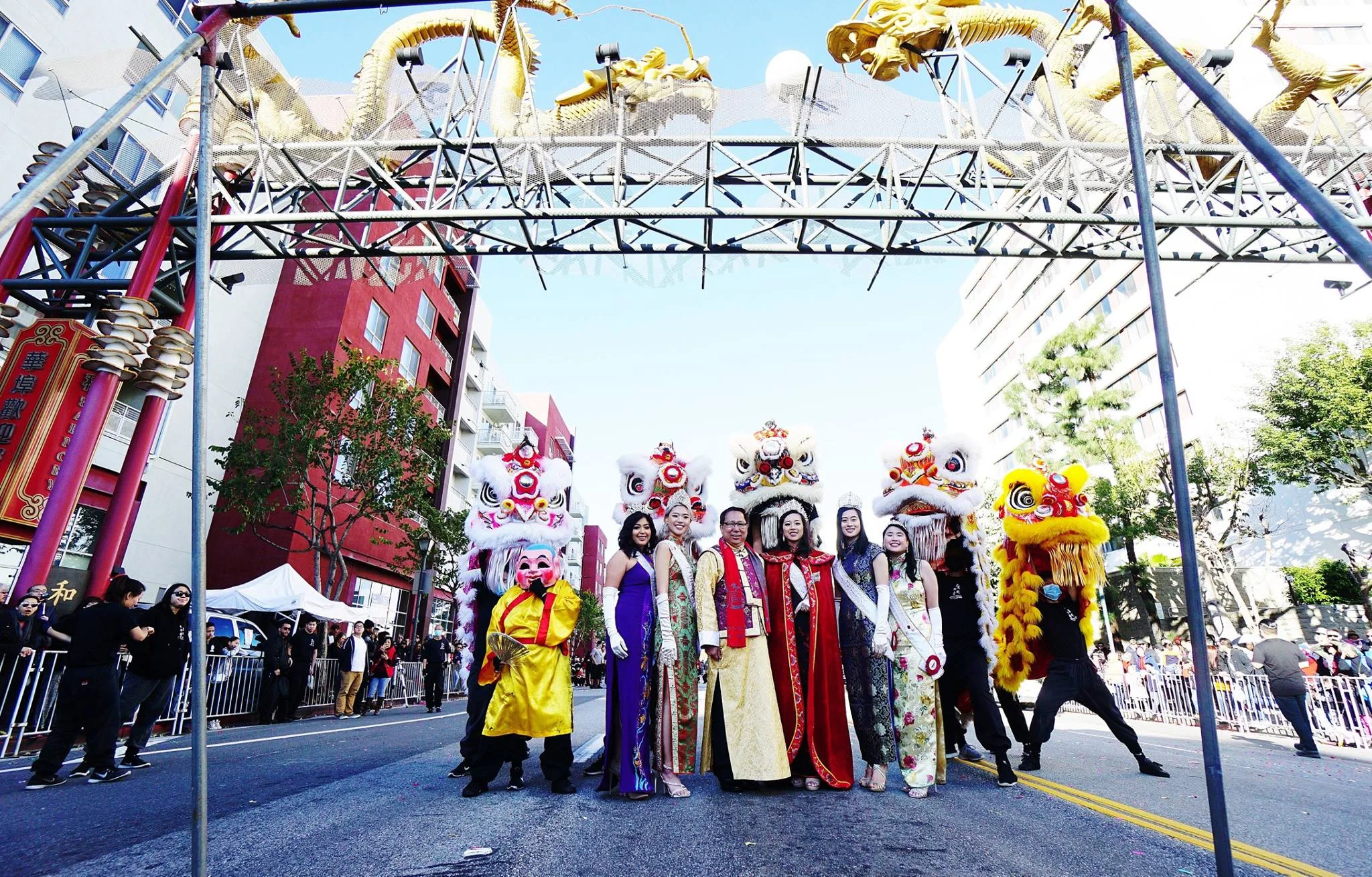 00_PageantGroup_MainEntrance.jpg