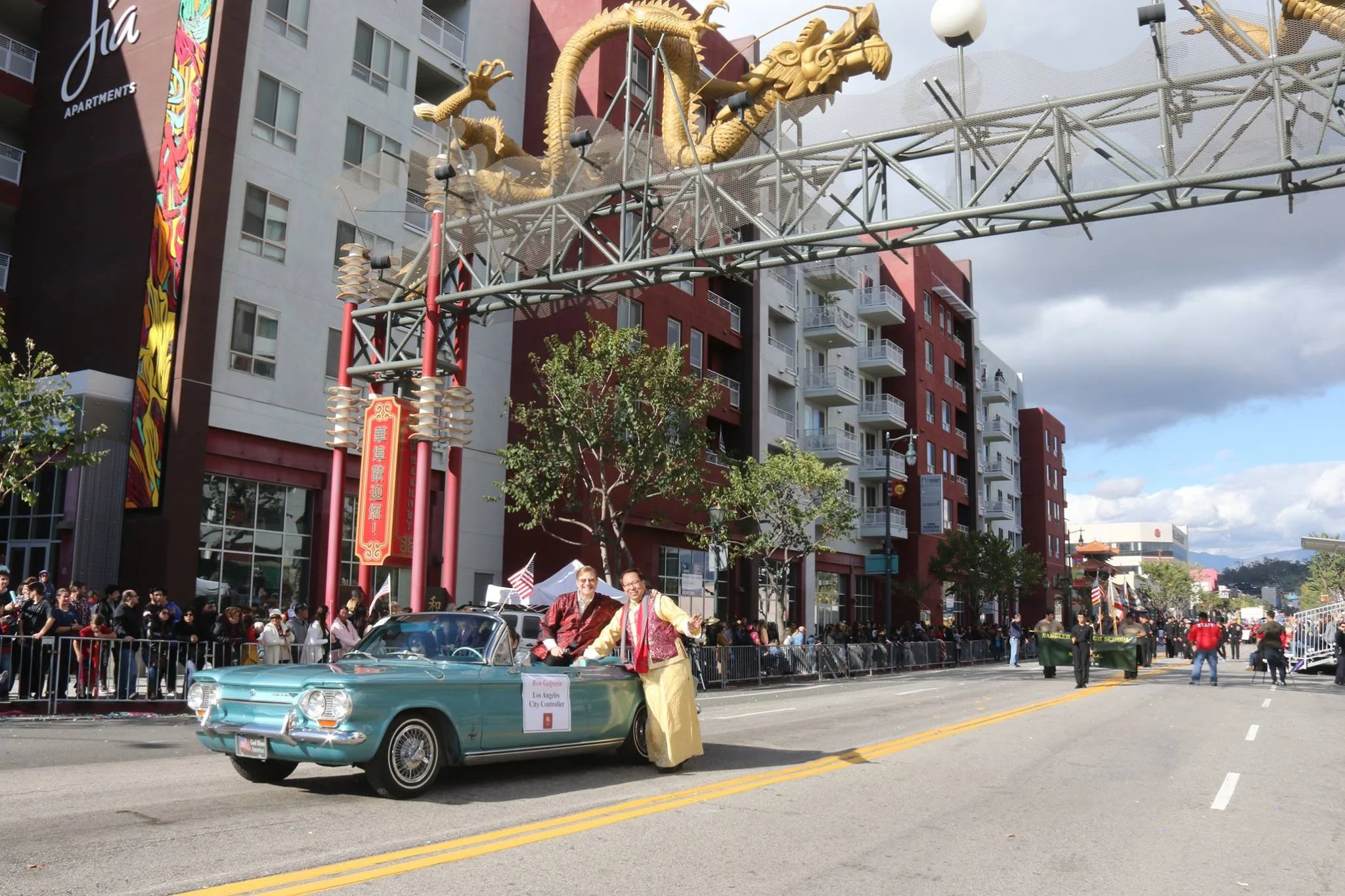 Parade_RonGalperin_LACityController.jpg